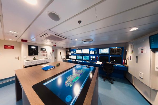 Le Commandant Charcot Gallery Image
